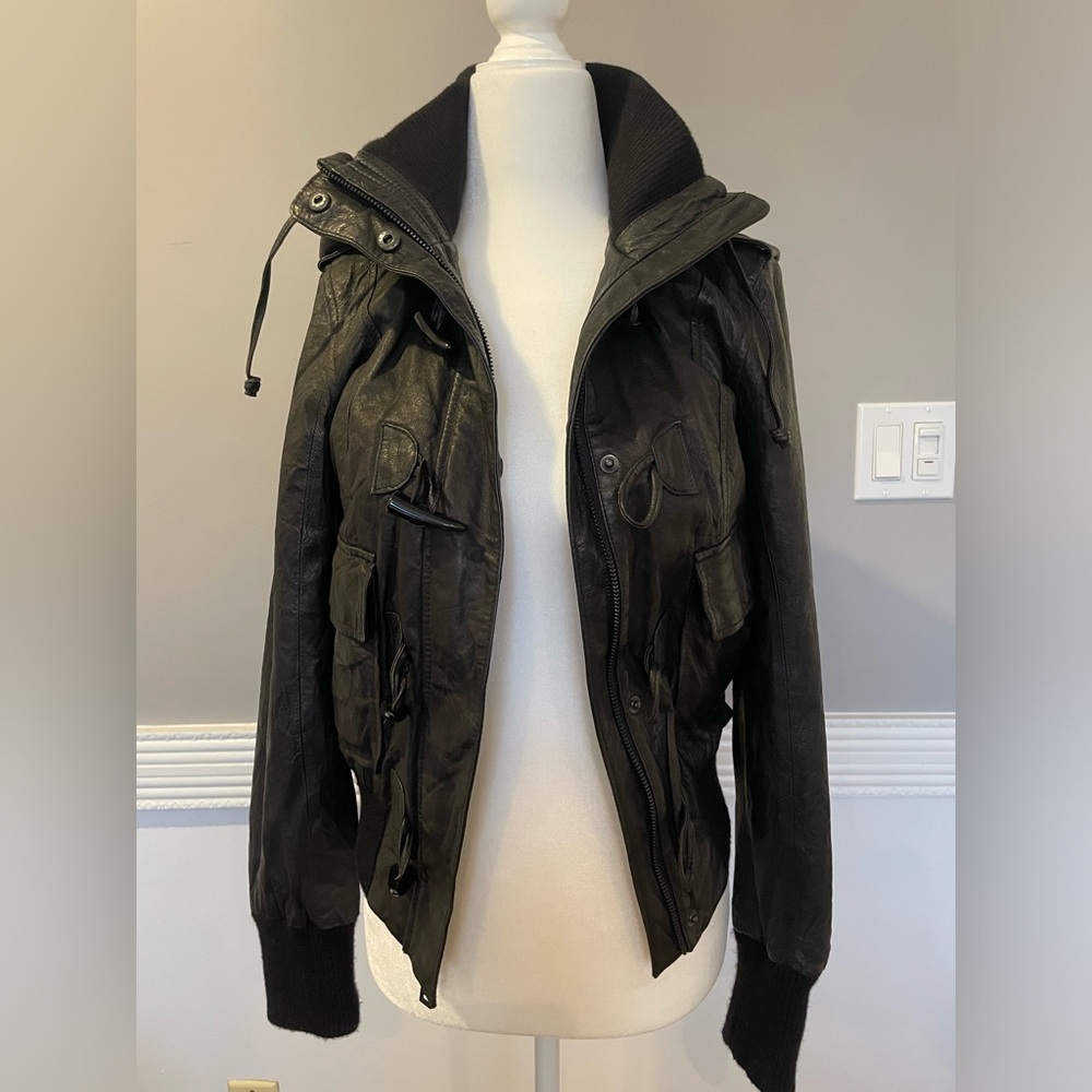 Levi’s leather jacket with hood XS